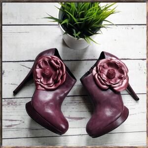 KELSI DAGGER Rosabella Mauve Purple Ankle High Heel Booties Flower 7.5